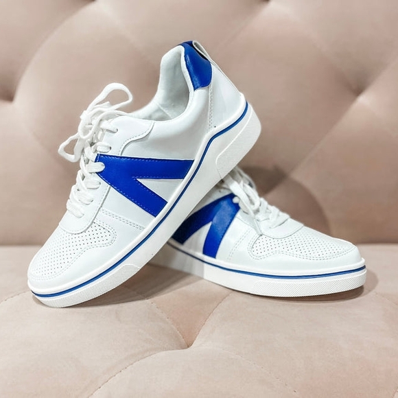 Mia Alta Blue And White Sneakers - Picture 1 of 3